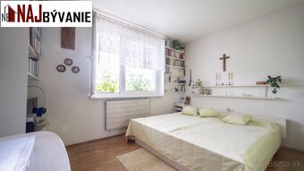 Pekný trojizbový byt v Centre Vrútkok s parkovacím miestom - 4
