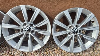 Predam originálne kolesá Volkswagen 5x112 r17 - 4