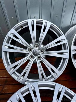AUDI A8 4N D5 R20 S-line AKO NOVE R20 5x112 - 4