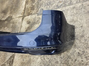 VW Passat B8 kombi zadný naraznik - 4