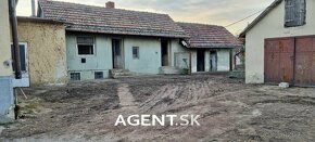 AGENT.SK | Predaj domu s pozemkom pre výstavbu 2-3 domov, Ho - 4