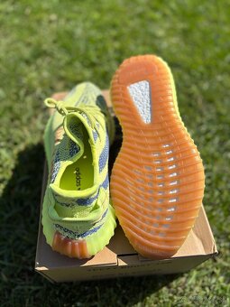 Adidas Yeezy Boost 350v2 - 4