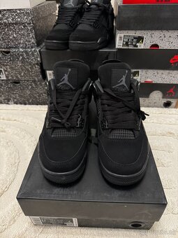 Air Jordan 4 Retro - Black Cat - 4