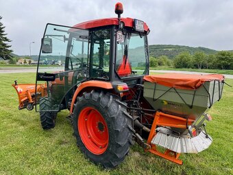 Kubota L2501 L12 s bezpečnostnou kabínou a príslušenstvom - 4