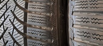 Predám 4ks jazdené zimné 225/45r17-91H Semperit - 4