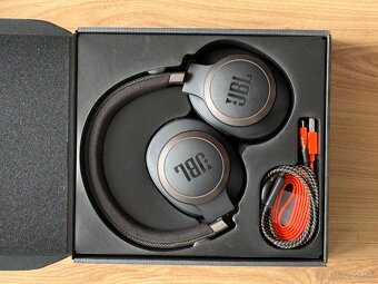 JBL Live650BTNC - 4