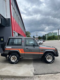 Mitsubishi Pajero 1 2.5 TD 73kW = Bez korozie, Dovoz IT = - 4
