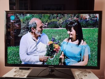 Predám Smart LED TV SAMSUNG UE37D5500RW FULL HD - 4
