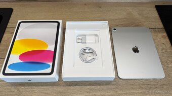 Apple iPad 11" (2025) Wi-Fi 128GB - 4