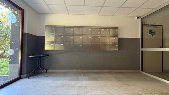 Novozrekonštruovaný priestranný 3 izbový byt, Bratislava-DNV - 4