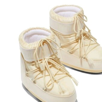 Moon Boot - 4