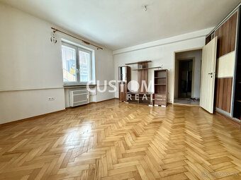 Príjemný 2i byt s 2 loggiami v širšom centre Žiliny - 4