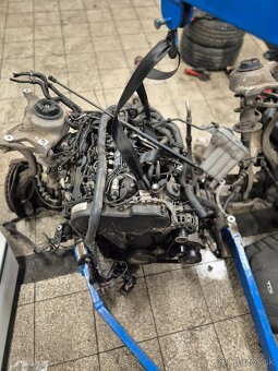 Predám kompletný motor 2.0TDi  - CLGC - AUDI - 4