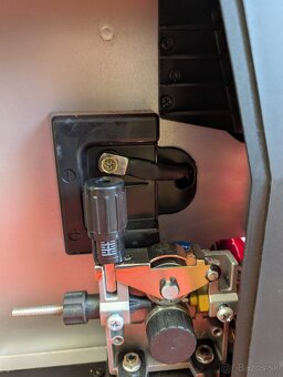 Pulzná Zváračka PULSE MIG 200DP - 4