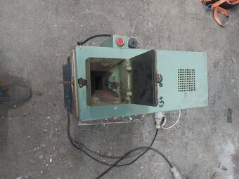 Laboratorny mlyn - 4