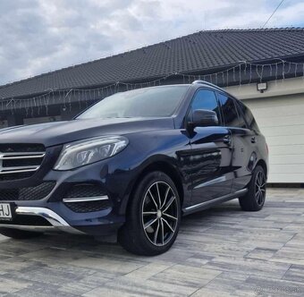 Mercedes GLE-350d 4MATIC - 4