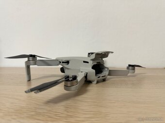 Dron DJI Mavic mini - 4