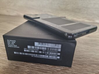 Samsung galaxy S22 8GB/128GB - 4