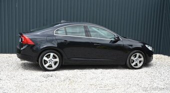 Volvo S60 2.4 Summum, 5-valec, Automat - 4