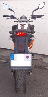 KTM 390 Duke - 4