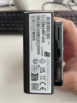 Predám Google pixel 9 pro 128GB Obsidian - 4