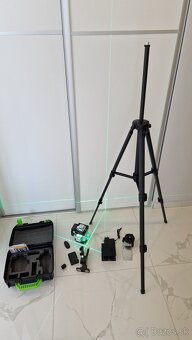 LASER NIVELÁK PLUS 1,2 M STATÍV PLUS PRÍSLUŠENSTVO - 4