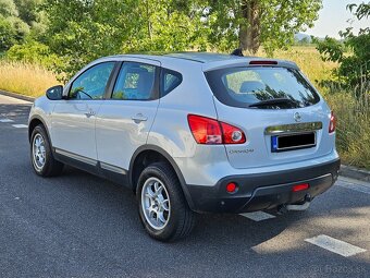 Nissan Qashqai 4x4 benzín 2.0i, automat, ťažné,STK do 4/2027 - 4