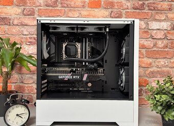 Ryzen 7 8700F\32GB\RTX 3080\SSD\850W Zdroj - 4