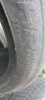Predám letné pneumatiky 255/40 r19 - 4