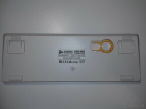 Glorious GMMK Compact 1. gen (Biela) - 4