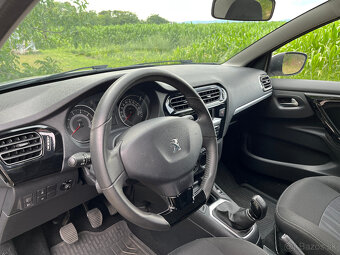 Predám Peugeot 301 - 4