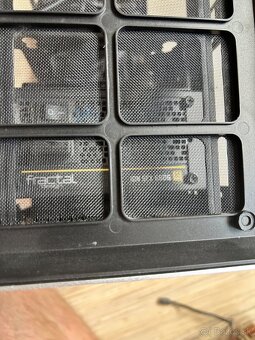 Fractal Era ITX + Fractal Ion SFX 650G + prislušenstvo - 4