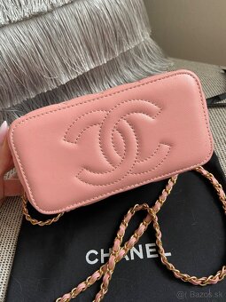 Kabelka Chanel Vanity z kůže, růžová se zlatými komponenty - 4