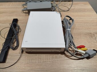 Nintendo Wii + hry + príslušenstvo - 4