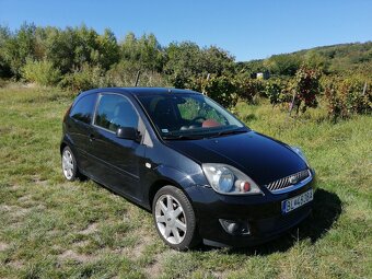 Ford Fiesta - automat - 4