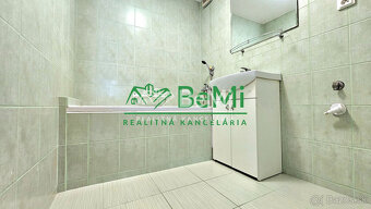 4-IZBOVÝ BYT V LUČENCI- NA PREDAJ - 4