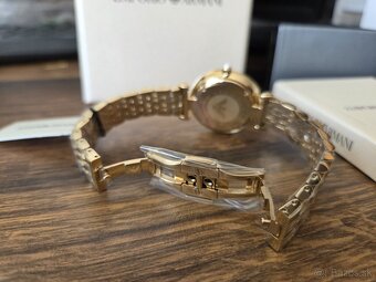 Dámske hodinky Emporio Armani Classic AR1907 Nové - 4