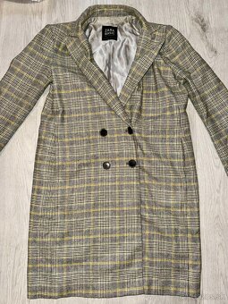 zara basic stylovy oversized kabat - 4