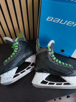 Hokejové korčule Bauer veľkosť 37,5 - 4