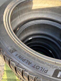 Zimní pneumatiky Michelin 235/40/19 7,5mm DOT22 - 4