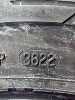 225/70 R15 C Barum SnowVanis 3 - 4