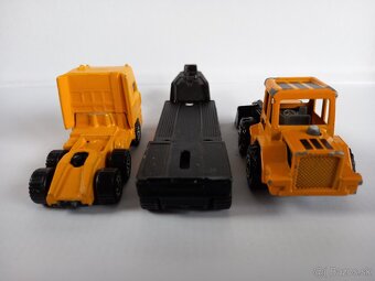 MATCHBOX CONVOY - DAF 3300 SPACE CAB+MAJORETTE TRACTO-PELLE - 4