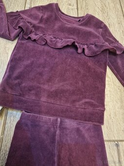 Mix oblečenia - Moschino - 4