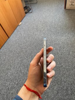 iPhone 13 Pro 256Gb 100% batéria - 4