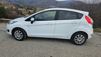 Ford fiesta - 4