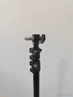 PREDANÉ Stojany QUANTUM na zavesenie fotografického plátna - 4