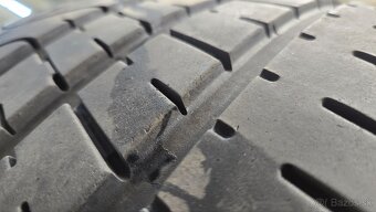 Pirelli p zero 285/30r19 - 4