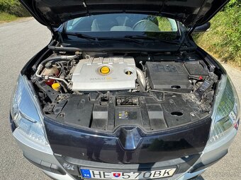 Renault Megane TCe Sport, 2 sady pneumatík, 67 585 km - 4
