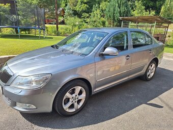 Predám octavia 2 facelift - 4