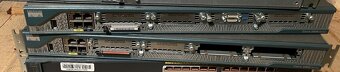 Cisco router 2801 - 4